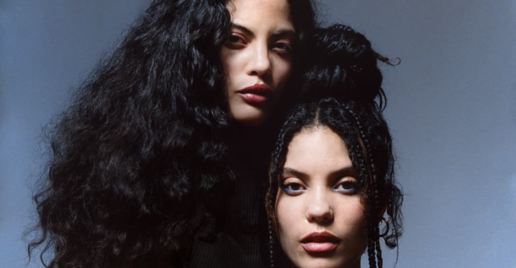 Ibeyi chia sẻ bài hát mới ‘Rise Up’ có Berwyn